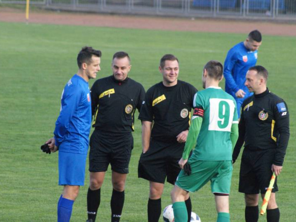 Puchar dla Mławianki. Od wolnego po szybką kontrę