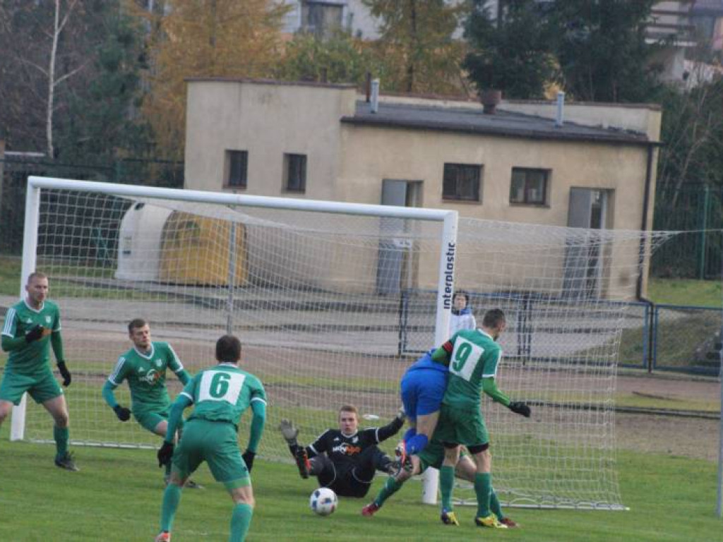 Puchar dla Mławianki. Od wolnego po szybką kontrę