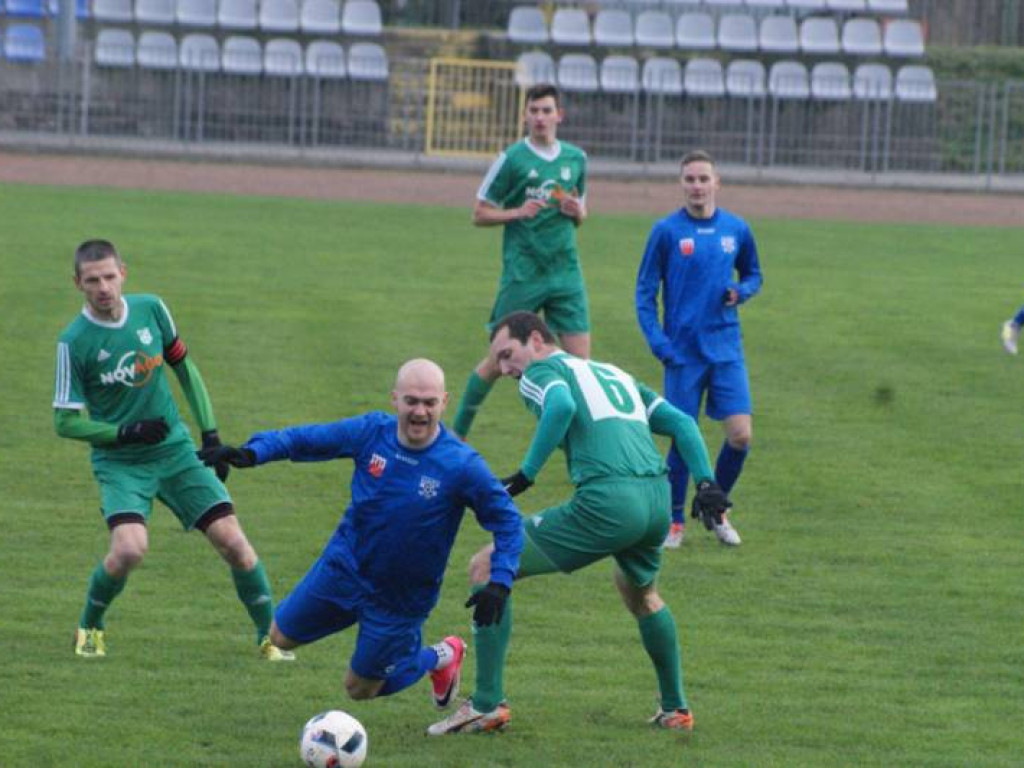 Puchar dla Mławianki. Od wolnego po szybką kontrę