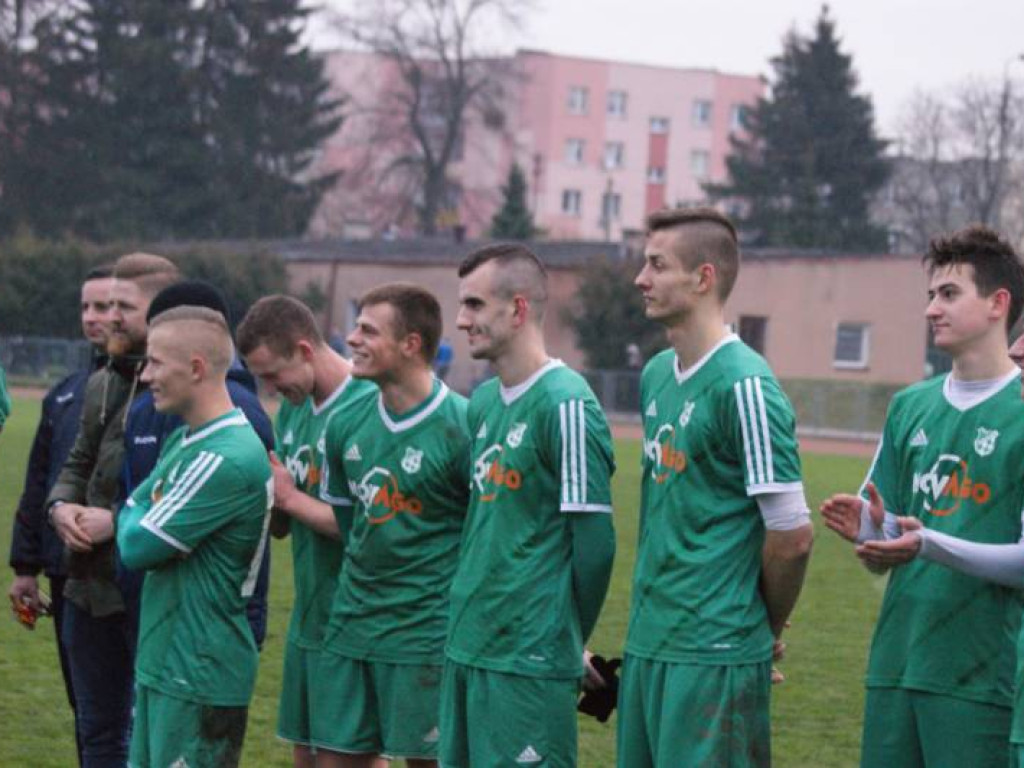 Puchar dla Mławianki. Od wolnego po szybką kontrę