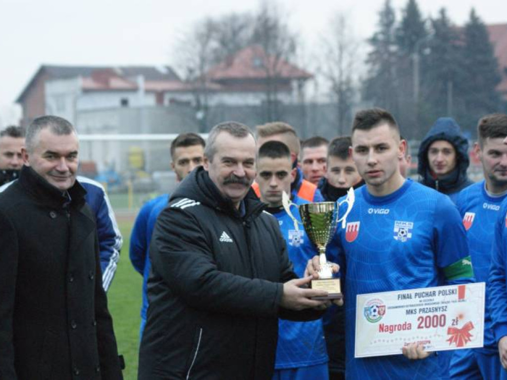Puchar dla Mławianki. Od wolnego po szybką kontrę