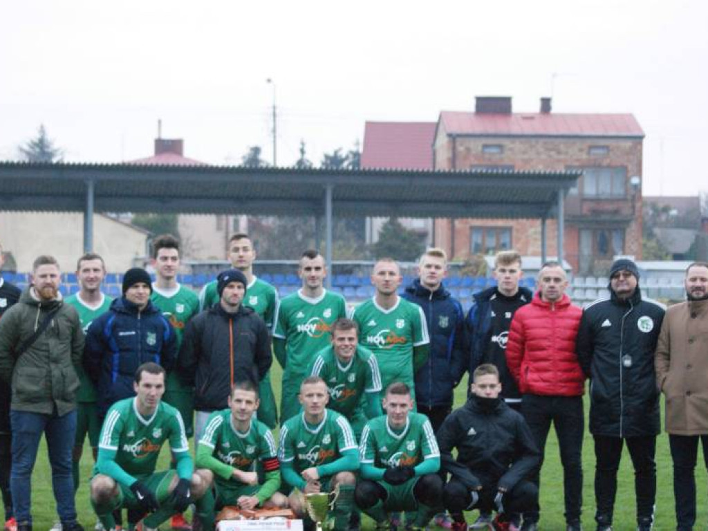 Puchar dla Mławianki. Od wolnego po szybką kontrę