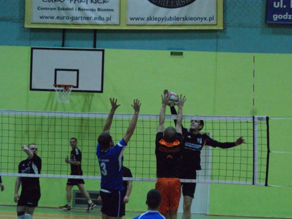 Ruszyła Powiatowa Liga Amatorów Siatkówki. Sześć ekip na starcie