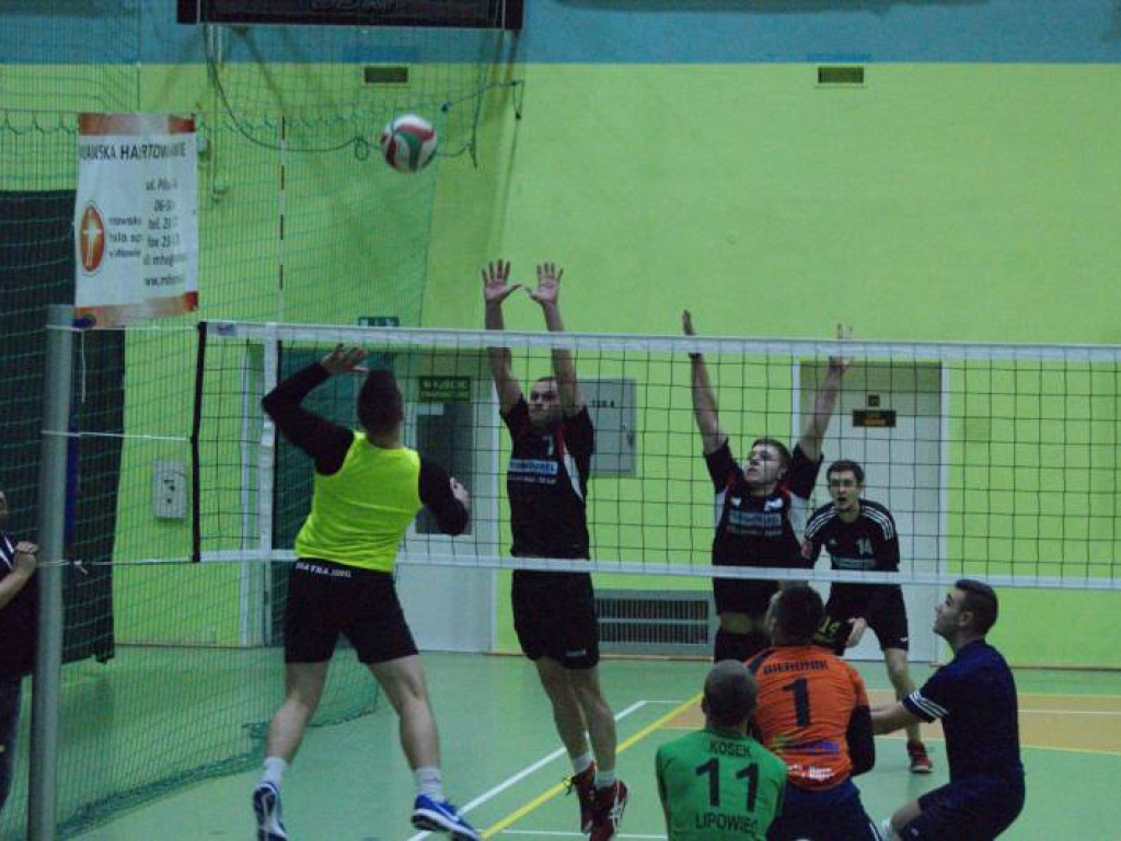 Ruszyła Powiatowa Liga Amatorów Siatkówki. Sześć ekip na starcie