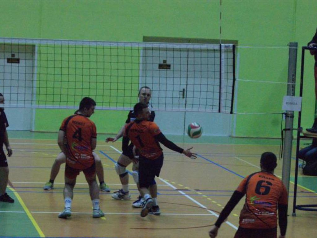 Ruszyła Powiatowa Liga Amatorów Siatkówki. Sześć ekip na starcie