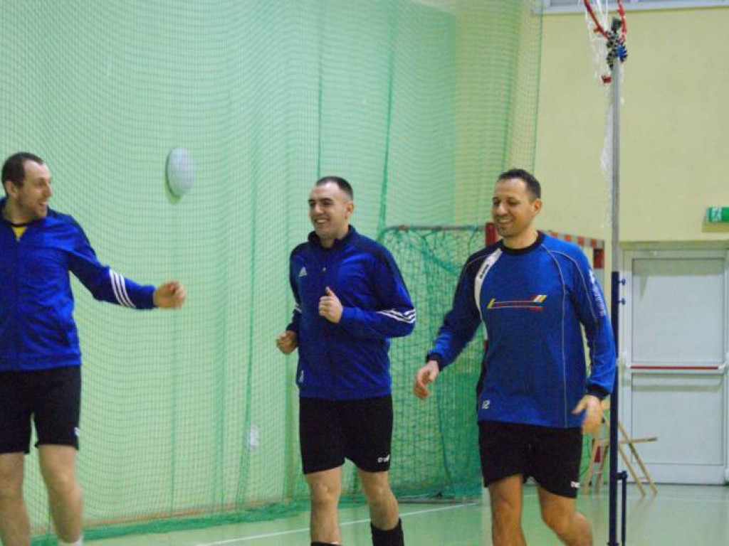 Powrót do domu nie pomógł. Czerwono i nerwowo