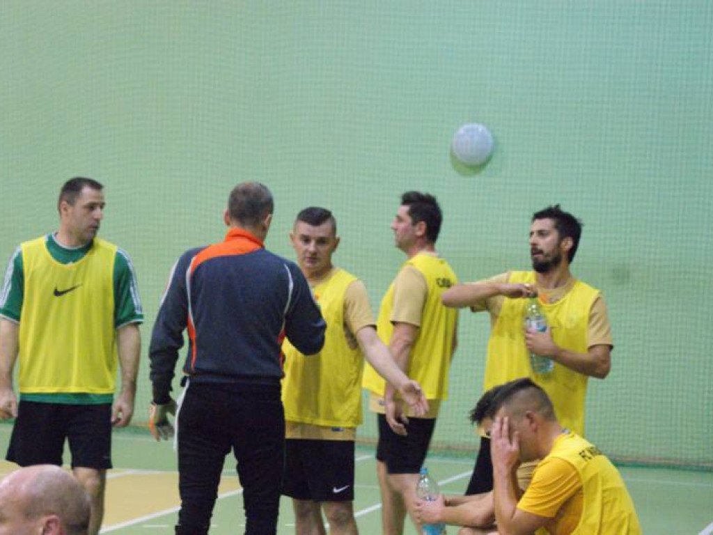 Zielone Miasto nadal liderem, pościg Oldboyów