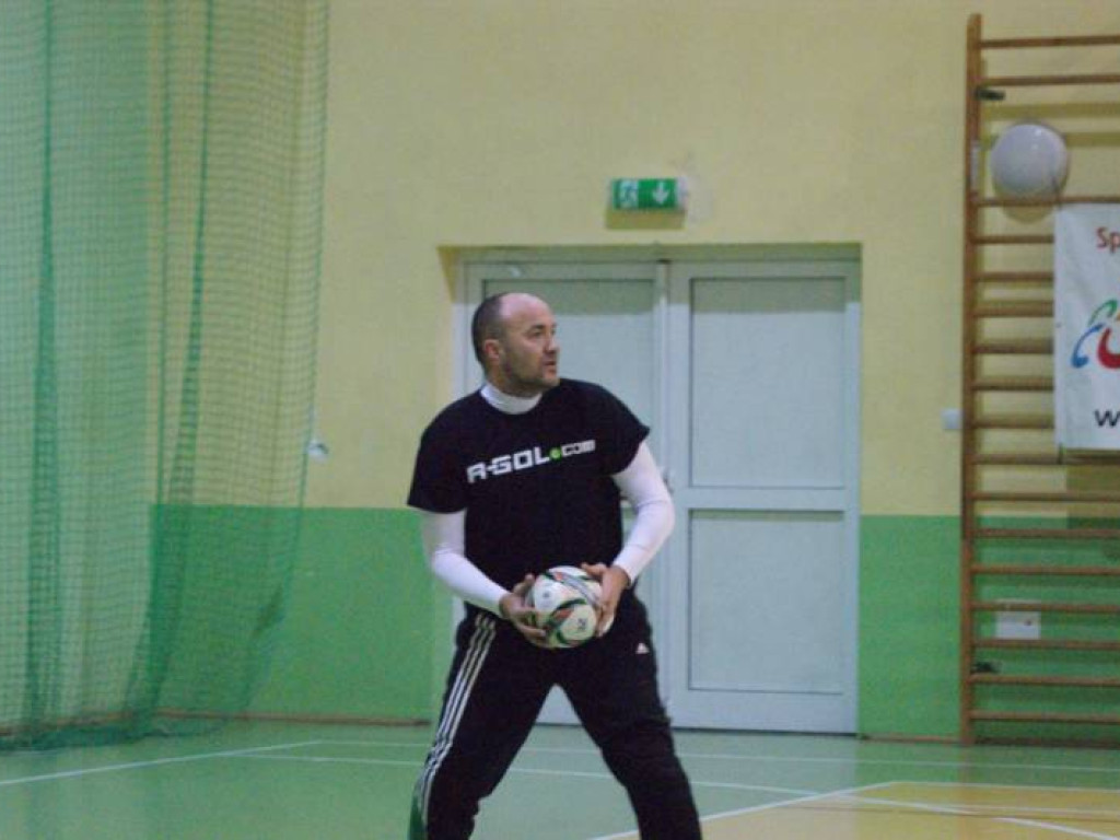 Zielone Miasto nadal liderem, pościg Oldboyów