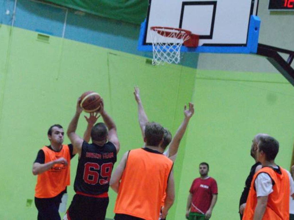 Wuja Squad ograł mistrzów i został nowym liderem MLK