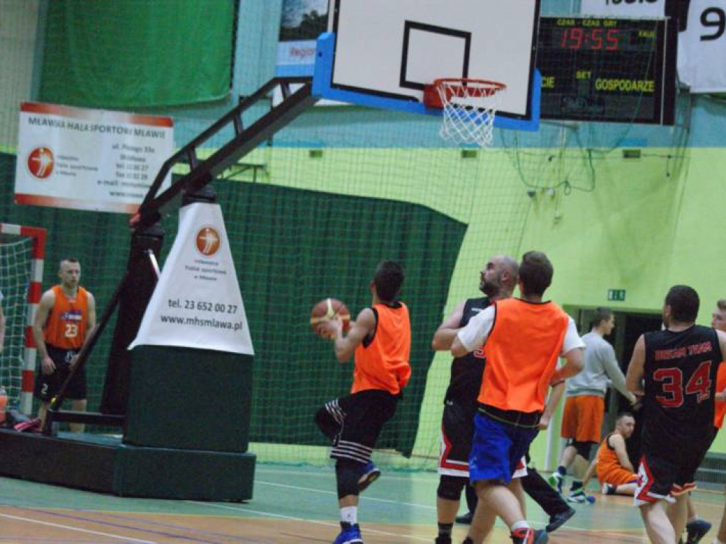 Wuja Squad ograł mistrzów i został nowym liderem MLK