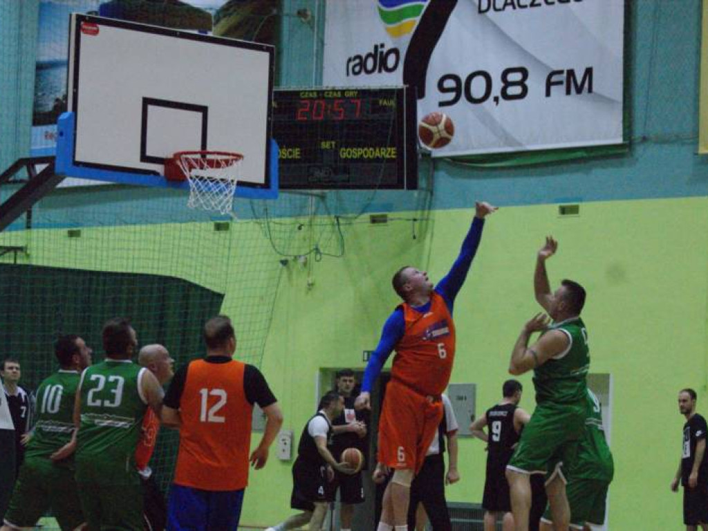 Wuja Squad ograł mistrzów i został nowym liderem MLK