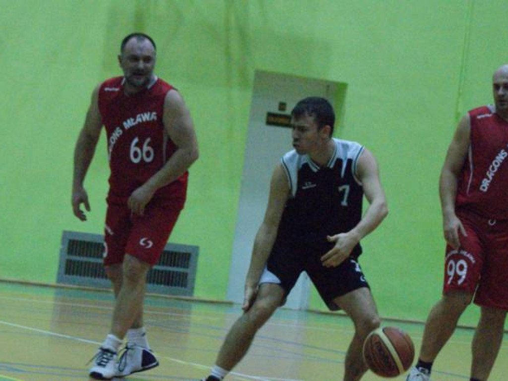 Wuja Squad ograł mistrzów i został nowym liderem MLK