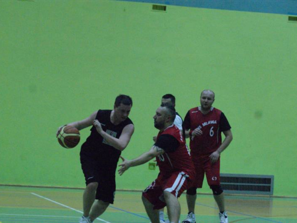 Wuja Squad ograł mistrzów i został nowym liderem MLK