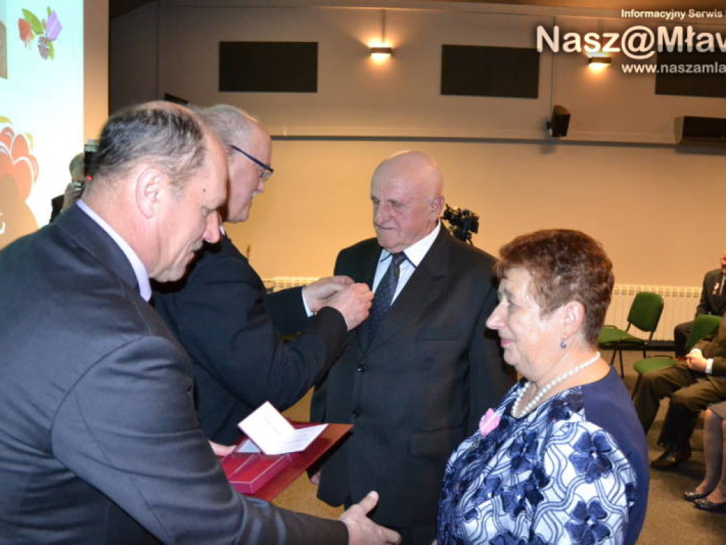 Są ze sobą 50 lat. Dostali za to medale