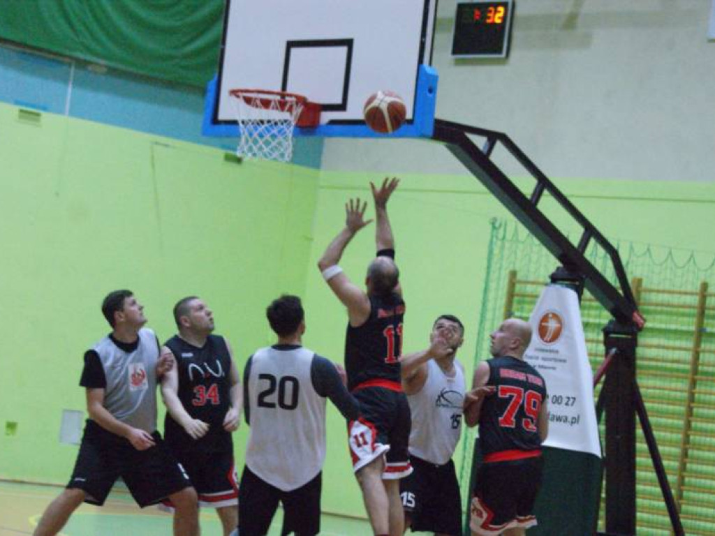 Kanonada lidera, mizerna zdobycz Dragons