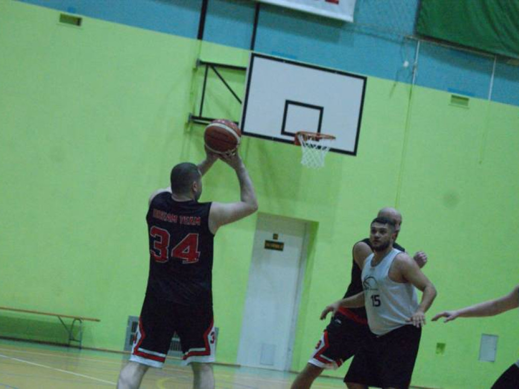 Kanonada lidera, mizerna zdobycz Dragons