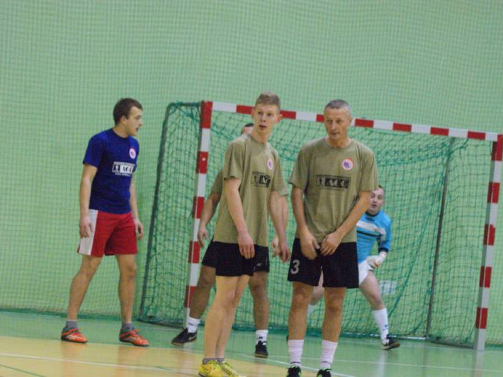 Niepokonany lider, rozpędzony Mława Team