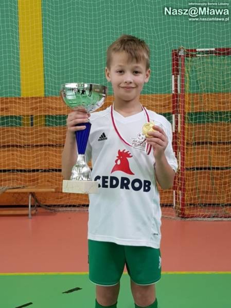 Podium na hali. Trampkarze triumfowali w sparingu