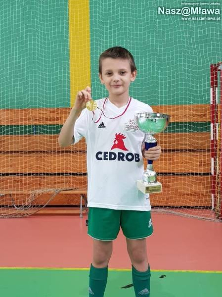 Podium na hali. Trampkarze triumfowali w sparingu