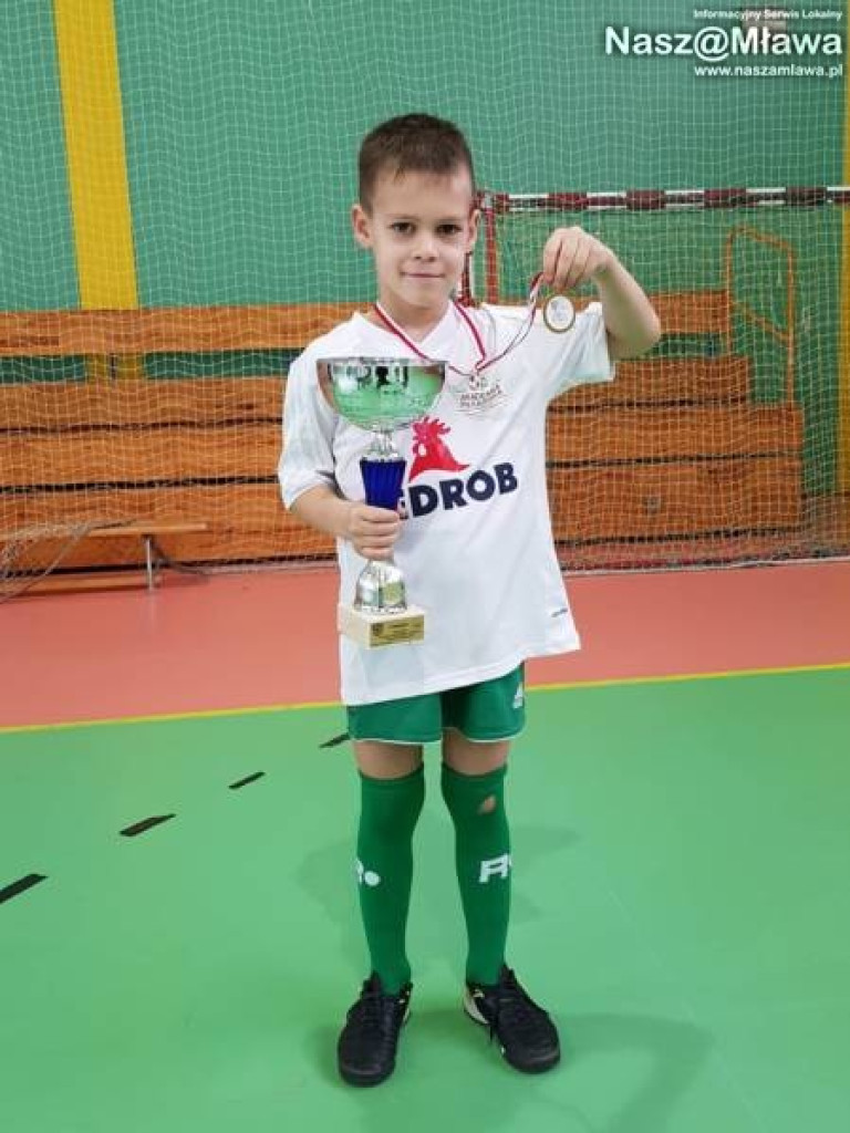 Podium na hali. Trampkarze triumfowali w sparingu