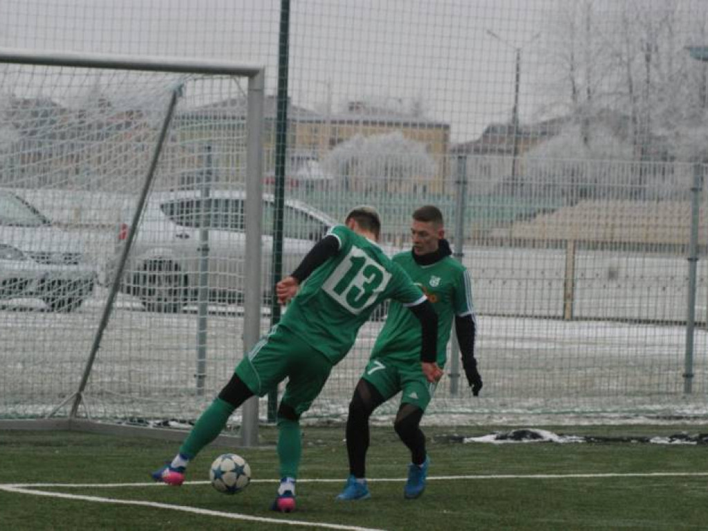 Z Motorem na remis. Celna główka Rogalskiego