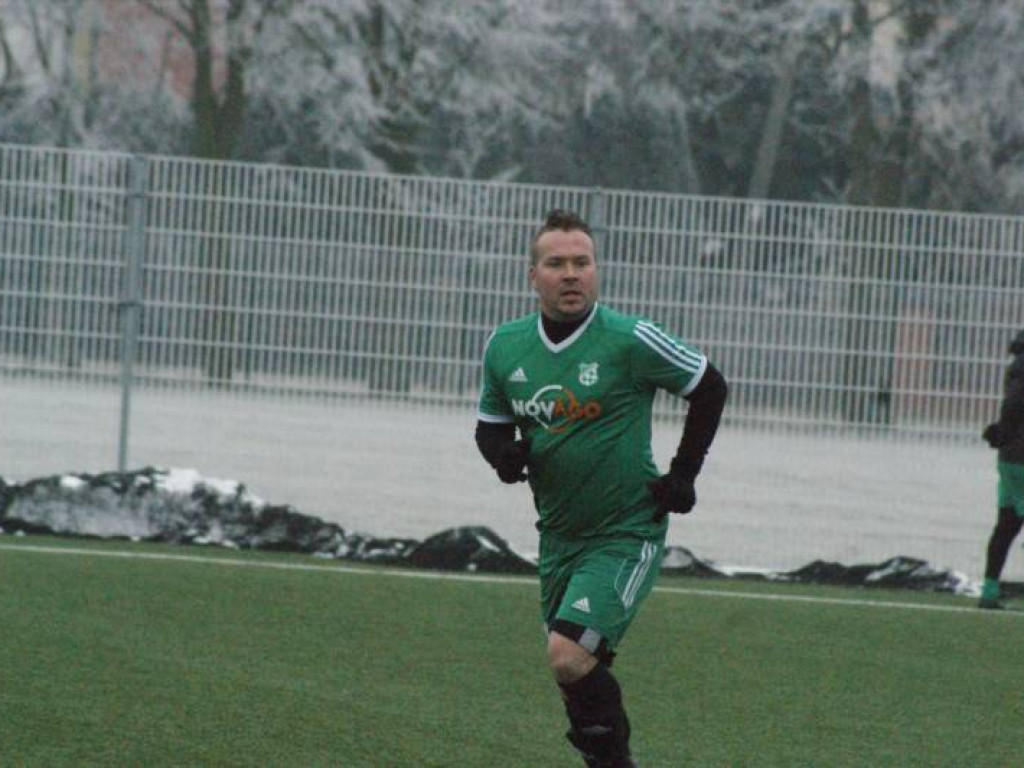 Z Motorem na remis. Celna główka Rogalskiego