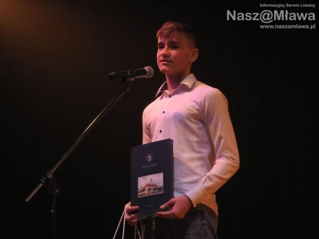 Najlepsi sportowcy nagrodzeni. Mławę znów odwiedziła Irena Szewińska [WIDEO]