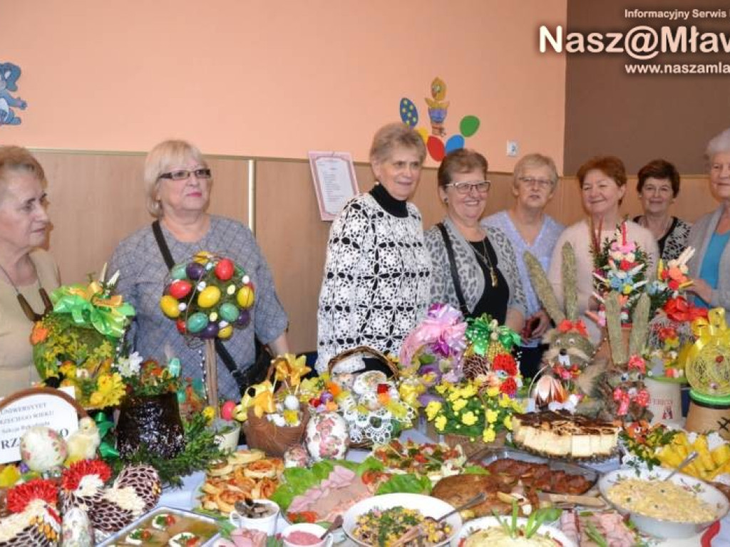 Strzegowo: Palmy, babki i... kurczaki