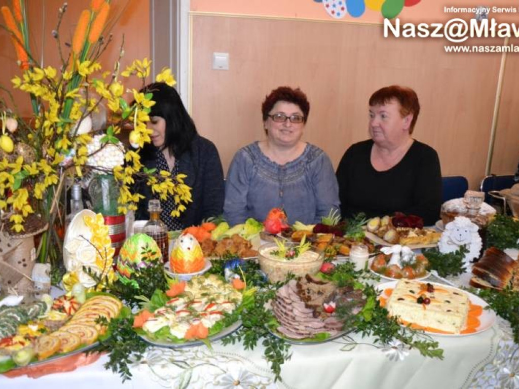 Strzegowo: Palmy, babki i... kurczaki