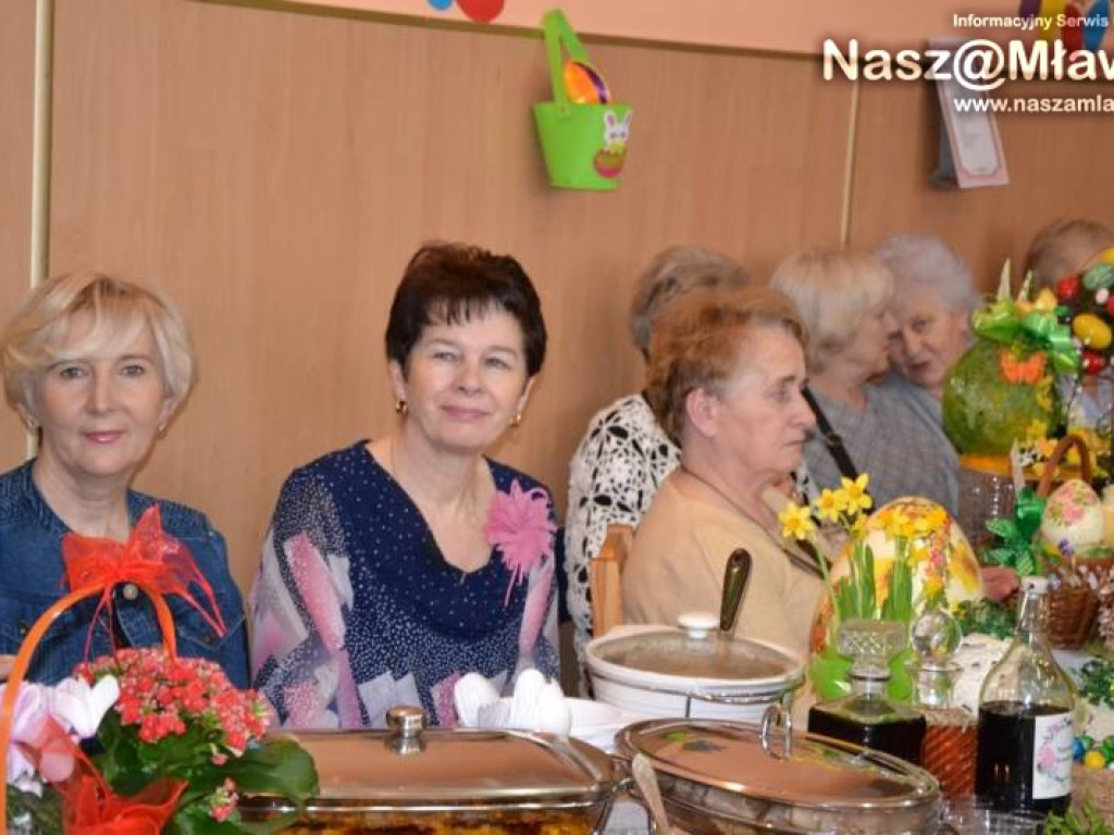 Strzegowo: Palmy, babki i... kurczaki