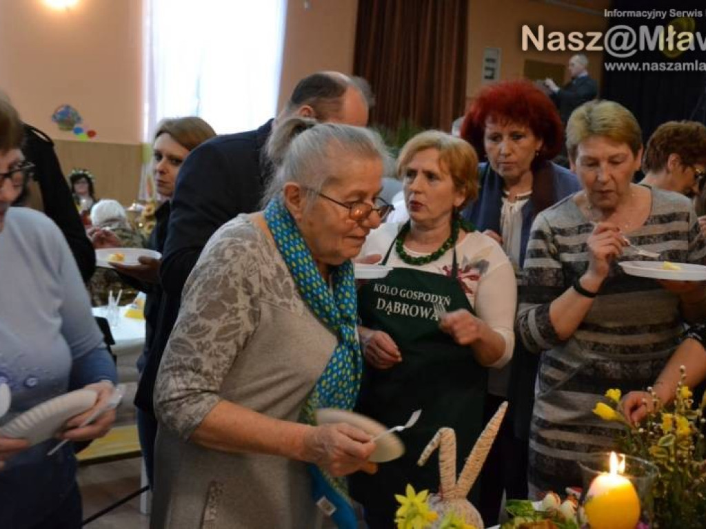 Strzegowo: Palmy, babki i... kurczaki