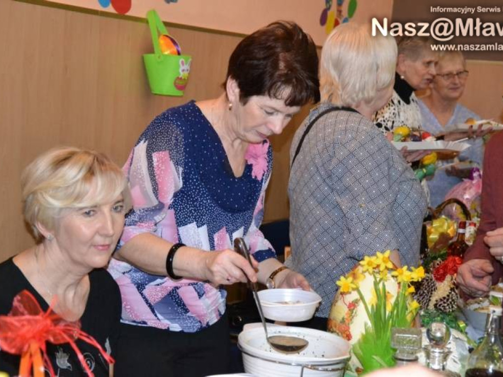 Strzegowo: Palmy, babki i... kurczaki