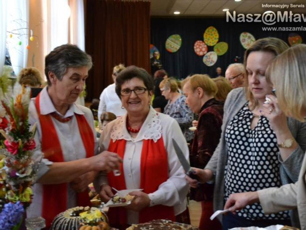 Strzegowo: Palmy, babki i... kurczaki