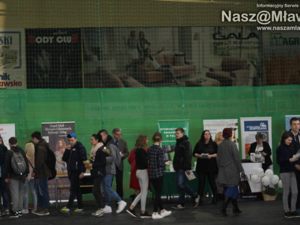 Kusili młodzież z Mławy swoimi ofertami