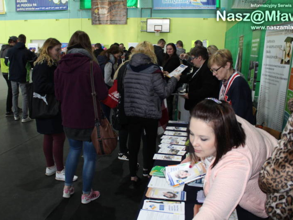 Kusili młodzież z Mławy swoimi ofertami