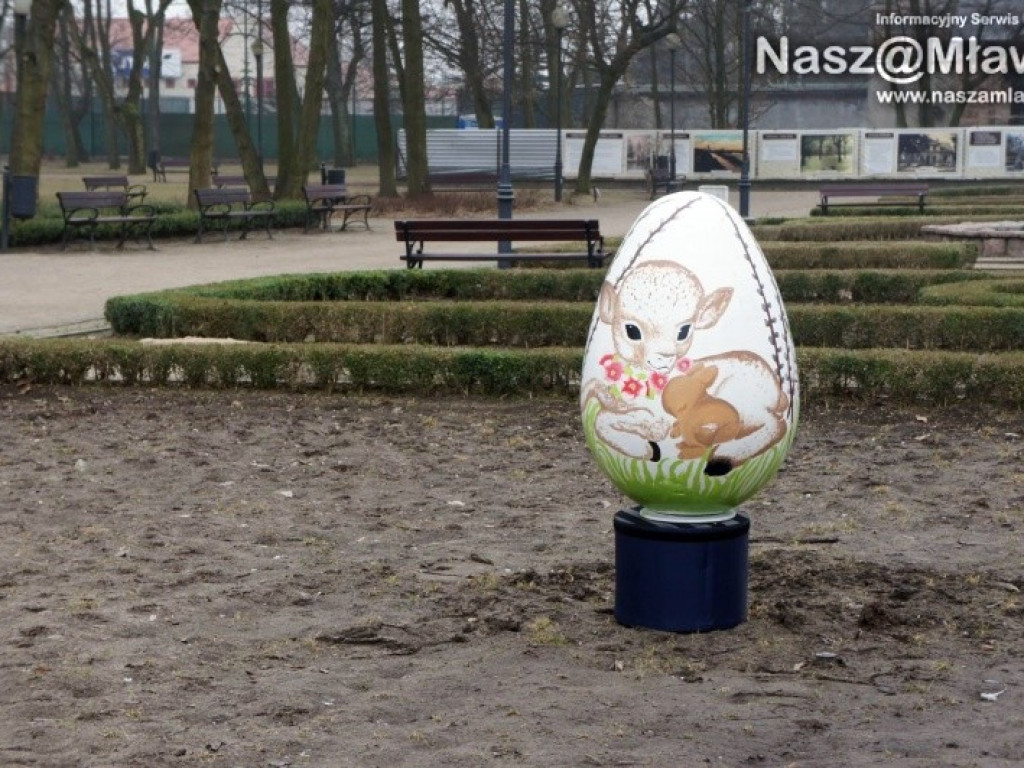 Świątecznie w mławskim parku. Warto wybrać się na spacer