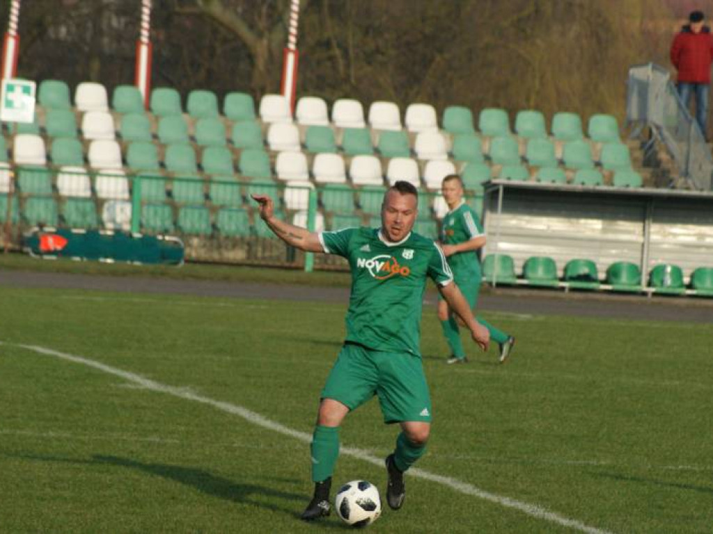 Awans Mławianki po rzutach karnych. Ważna parada Jabłonowskiego