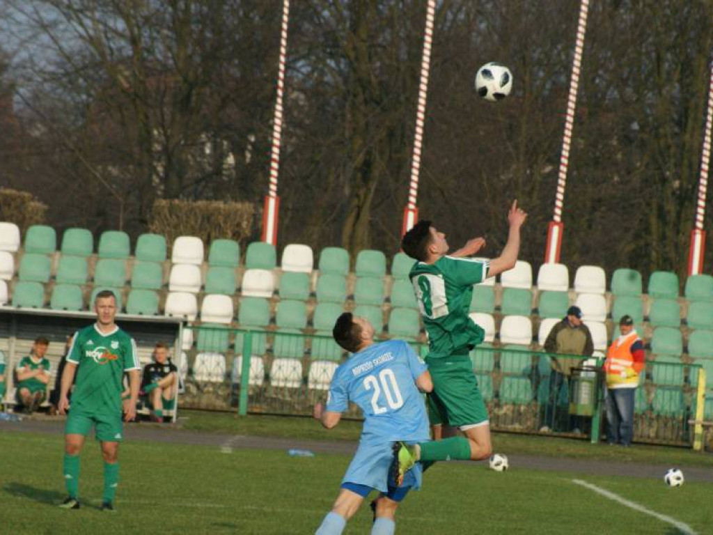 Awans Mławianki po rzutach karnych. Ważna parada Jabłonowskiego