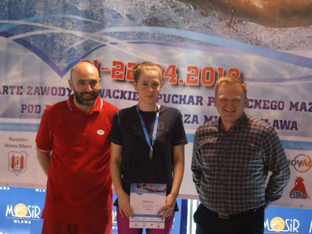 Goście specjalni na mławskim basenie. Od medalistki po prezesa