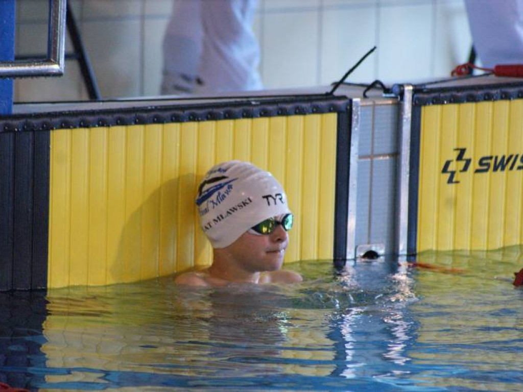 Goście specjalni na mławskim basenie. Od medalistki po prezesa