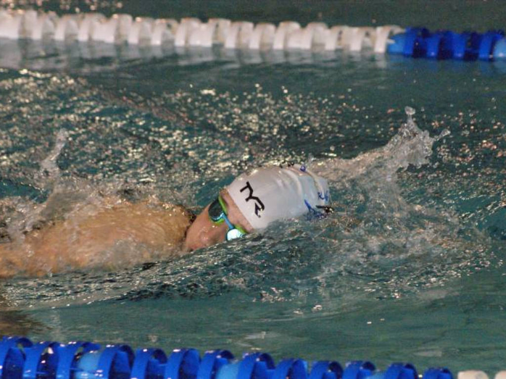 Goście specjalni na mławskim basenie. Od medalistki po prezesa