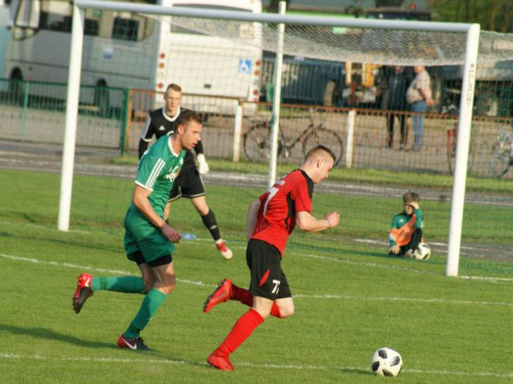 Derby dla Mławianki. Zabójczy kwadrans