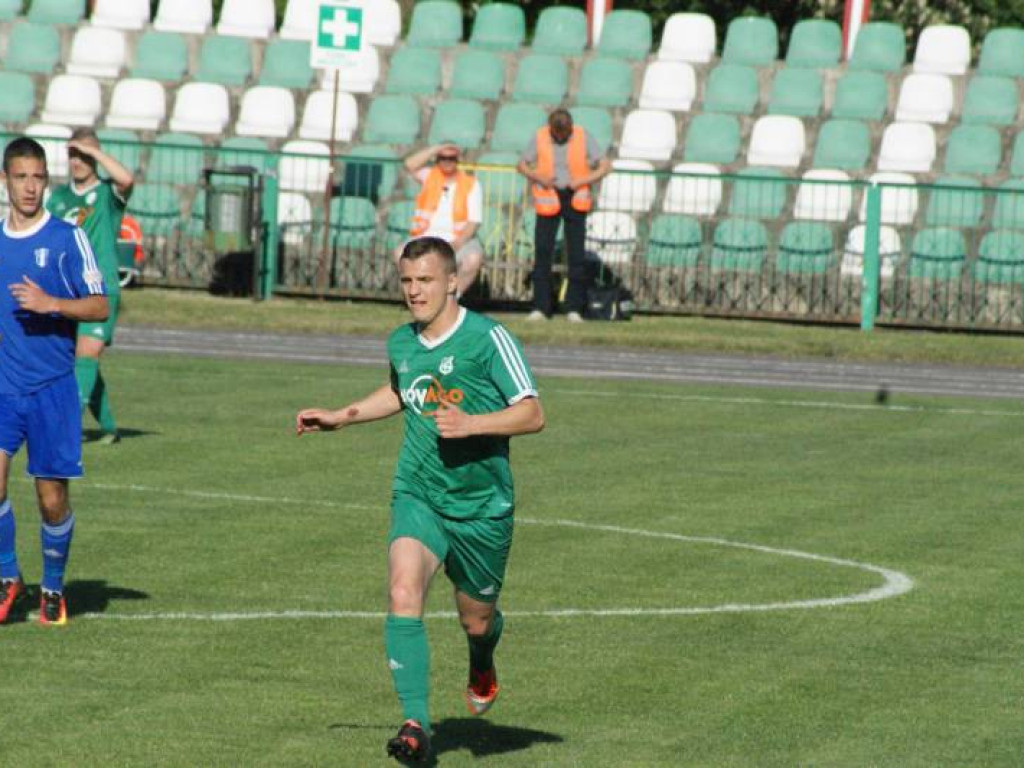 Na remis z liderem. Wygrana uciekła w końcówce