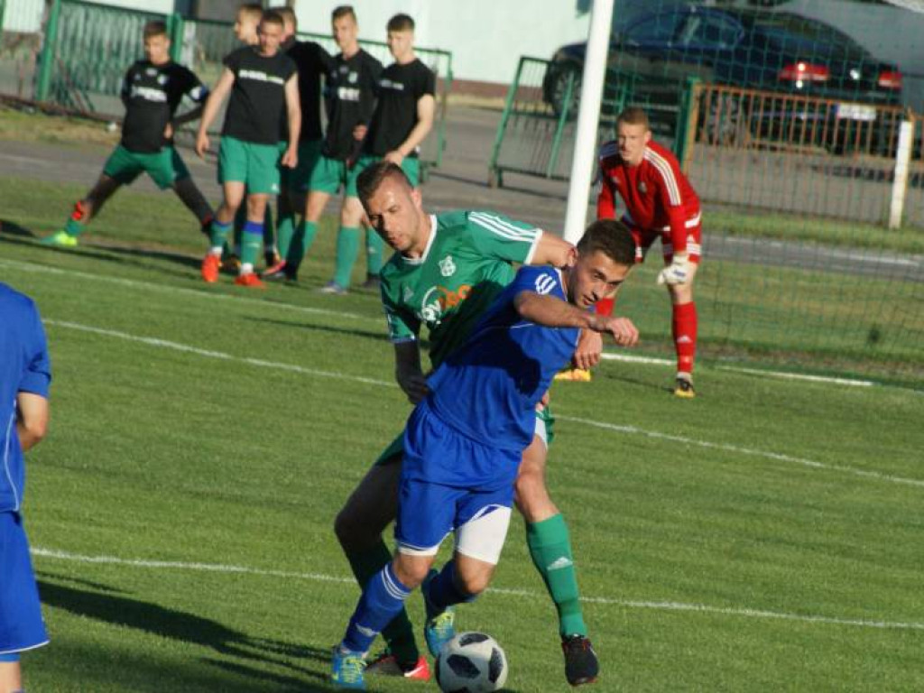 Na remis z liderem. Wygrana uciekła w końcówce