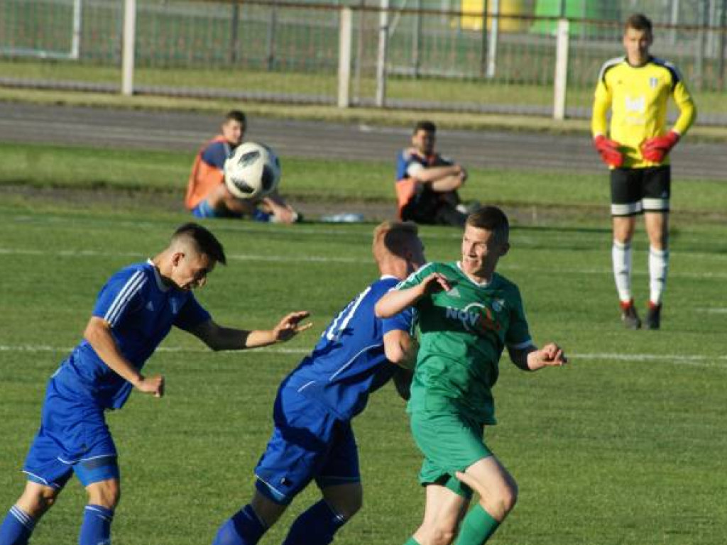 Na remis z liderem. Wygrana uciekła w końcówce