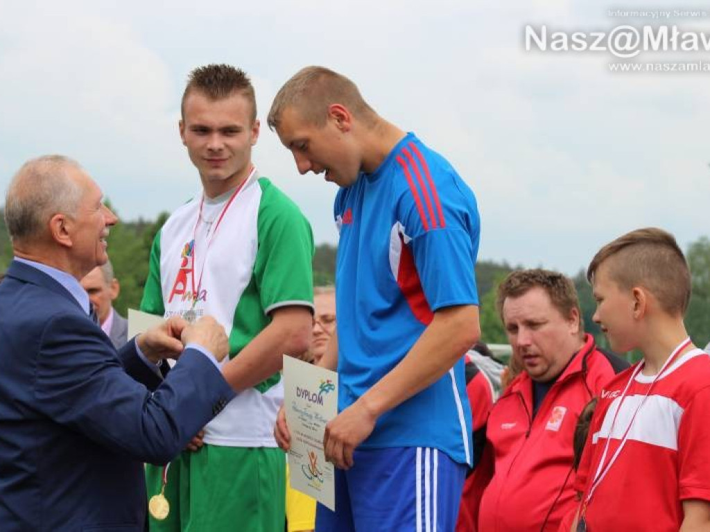 Na stadionie rywalizowało około 200 zawodników. Mława zdobyła 12 medali