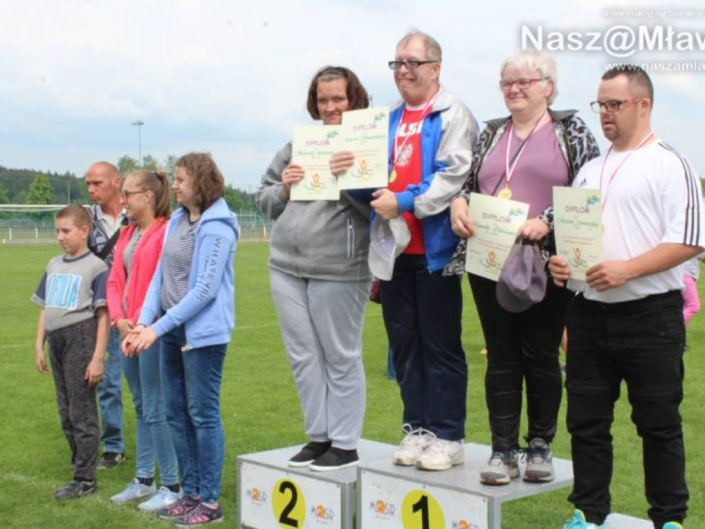 Na stadionie rywalizowało około 200 zawodników. Mława zdobyła 12 medali