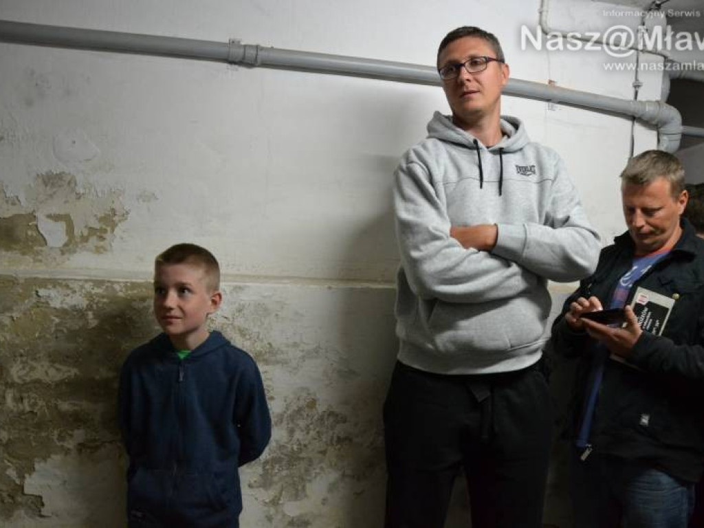 Noc w ratuszu: wycie duchów i selfie z burmistrzem