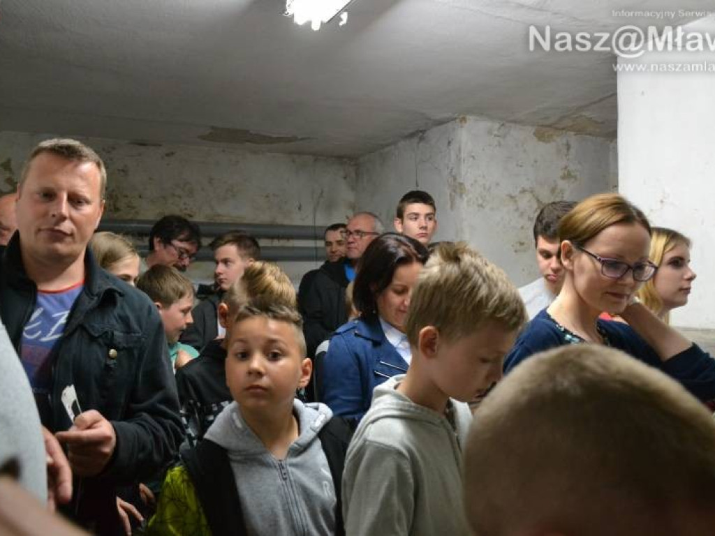 Noc w ratuszu: wycie duchów i selfie z burmistrzem