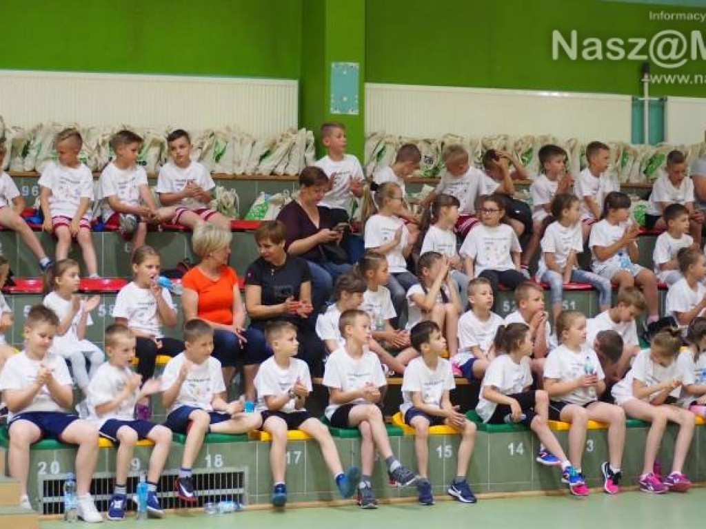 Ćwiczyli pod okiem wybitnych sportowców - Moniki Pyrek i Marka Plawgo